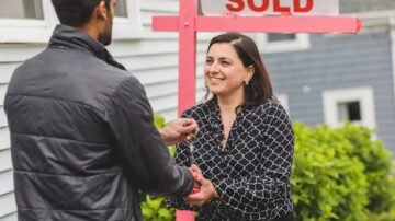 Zgłoszenie nabycia nieruchomości – jak poprawnie wypełnić druk IN-1?