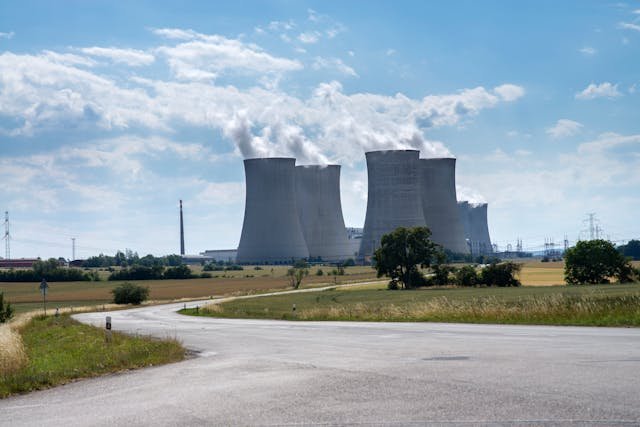 Polska wchodzi w erę atomu. Rusza budowa pierwszej elektrowni jądrowej