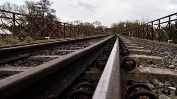 CPK odpowiada Stadlerowi: szybciej nie znaczy drożej