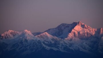 Kontrowersyjna inwestycja w górach wstrzymana – spór o Zakręt Śmierci trwa