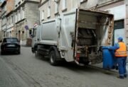 Bezpieczne szambo – jak zadbać o szczelny i wentylowany zbiornik?
