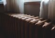 Ogrzewanie klimatyzacją – jak wykorzystać klimatyzator do ogrzewania domu?