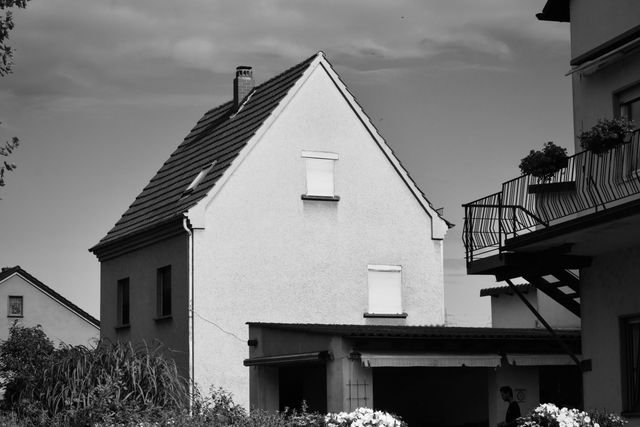 Więźba dachowa – rodzaje konstrukcji krokwiowej, jętkowej i płatwiowo-kleszczowej